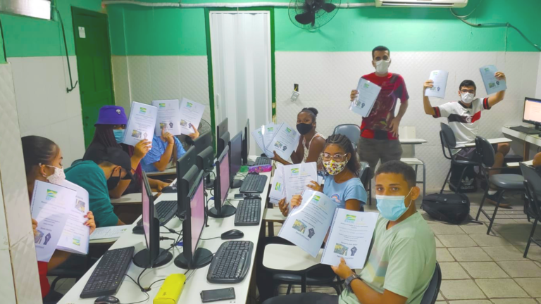 SELECIONAMOS PROFESSORES E EQUIPE DE APOIO PARA TRABALHAR EM PROJETO SOCIAL